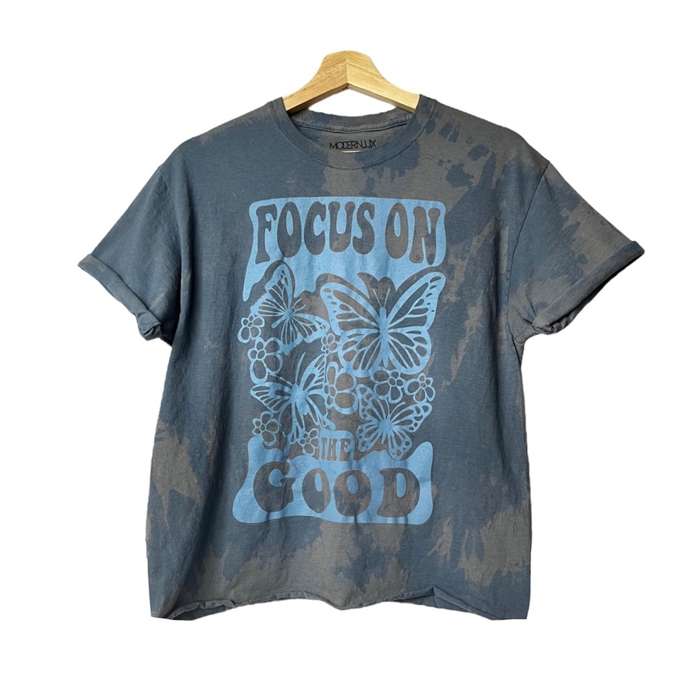 Focus on the‎ Good NWOT Distressed Tee